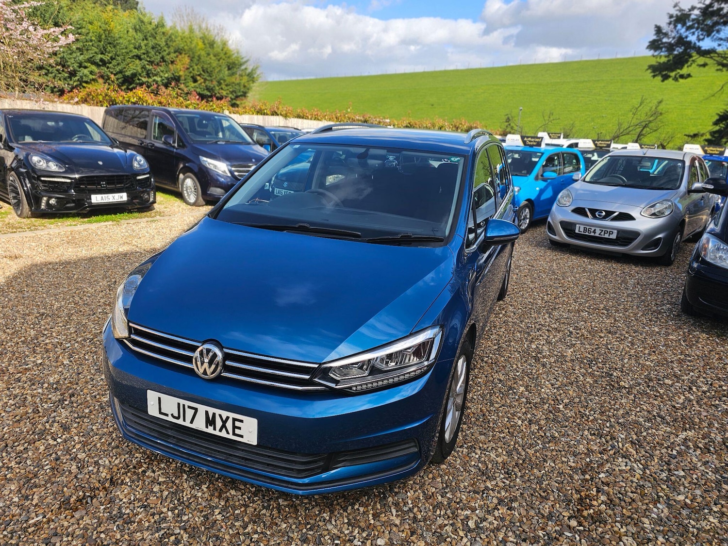 Used Volkswagen Touran 2026 for sale - 77994388: Photo 3