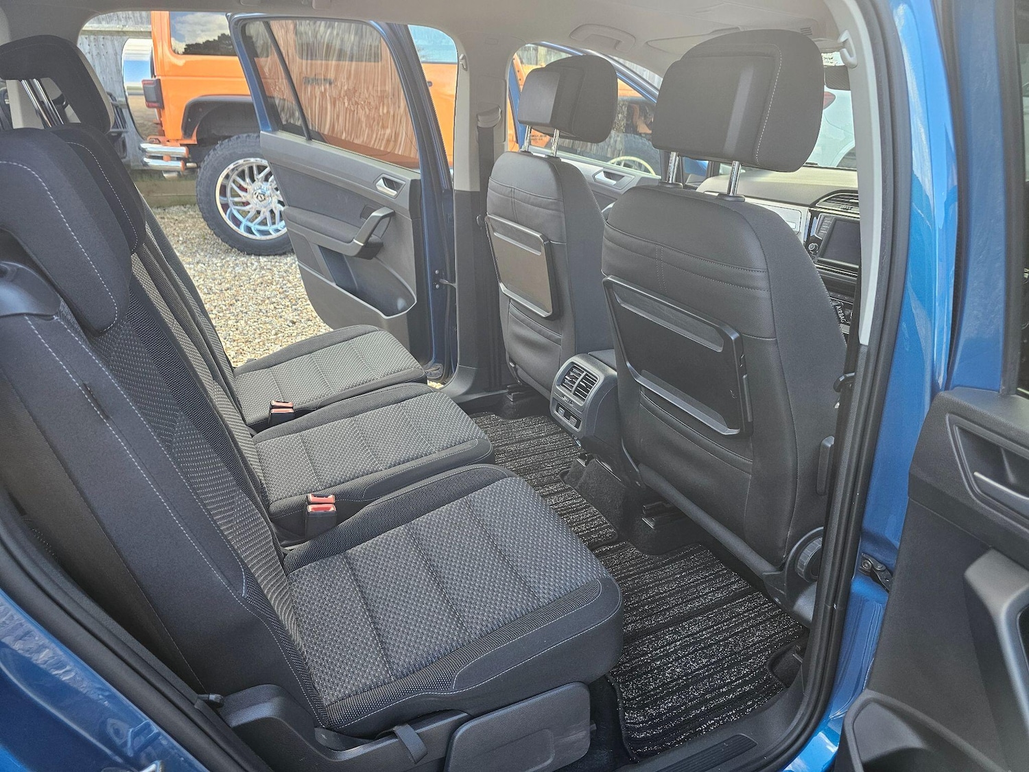 Used Volkswagen Touran 2026 for sale - 77994388: Photo 37