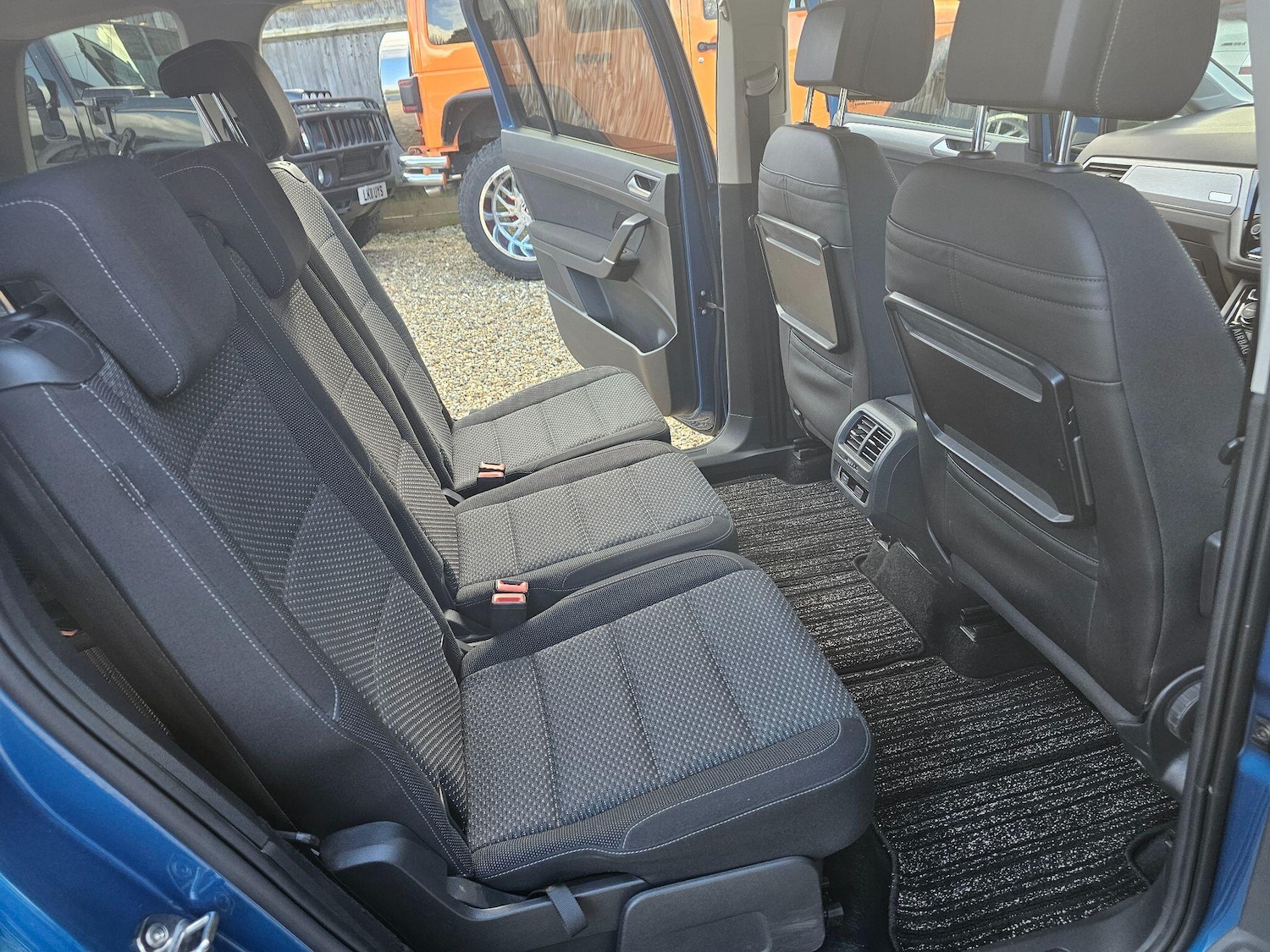 Used Volkswagen Touran 2026 for sale - 77994388: Photo 38