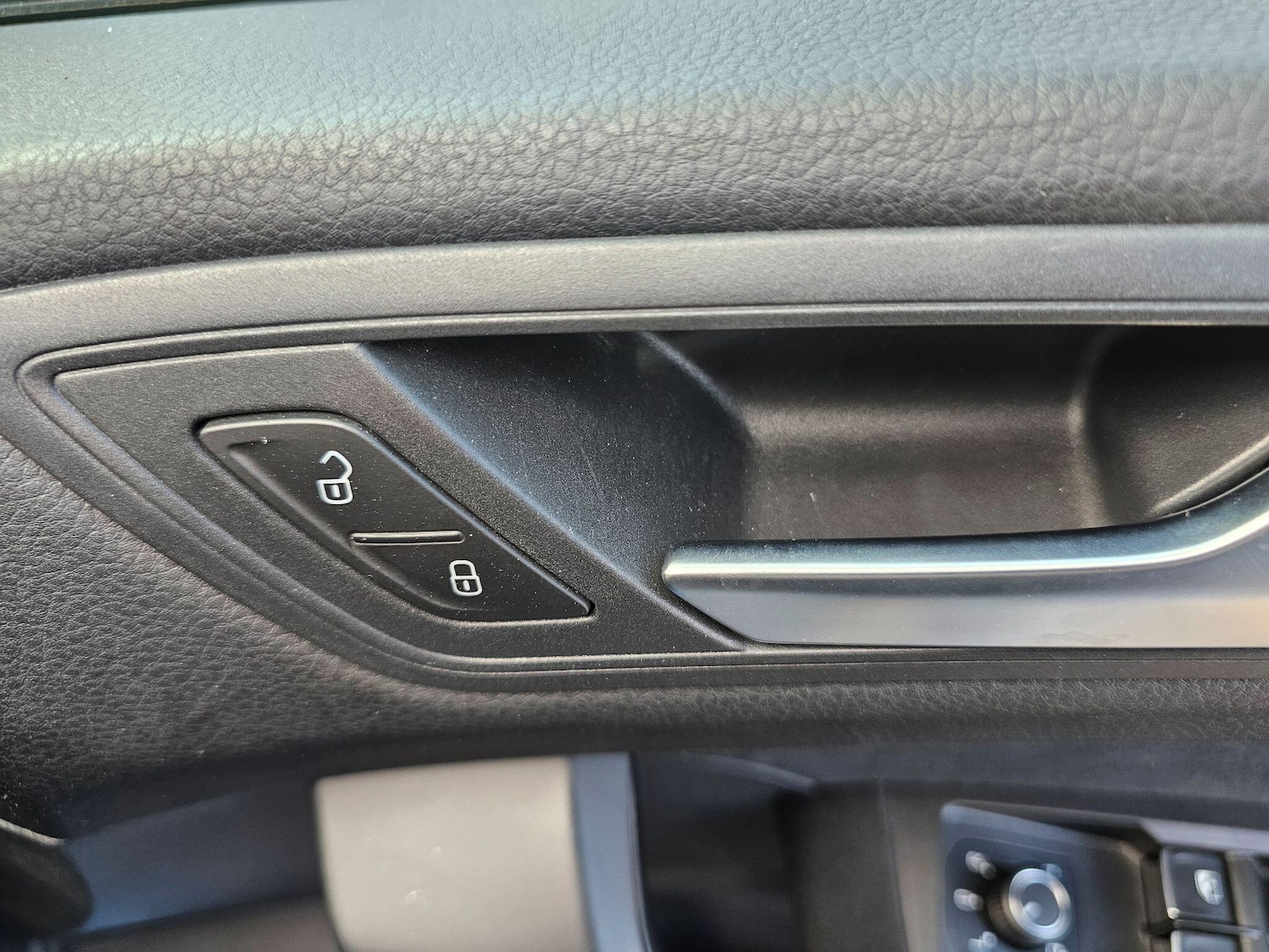 Used Volkswagen Touran 2026 for sale - 77994388: Photo 42