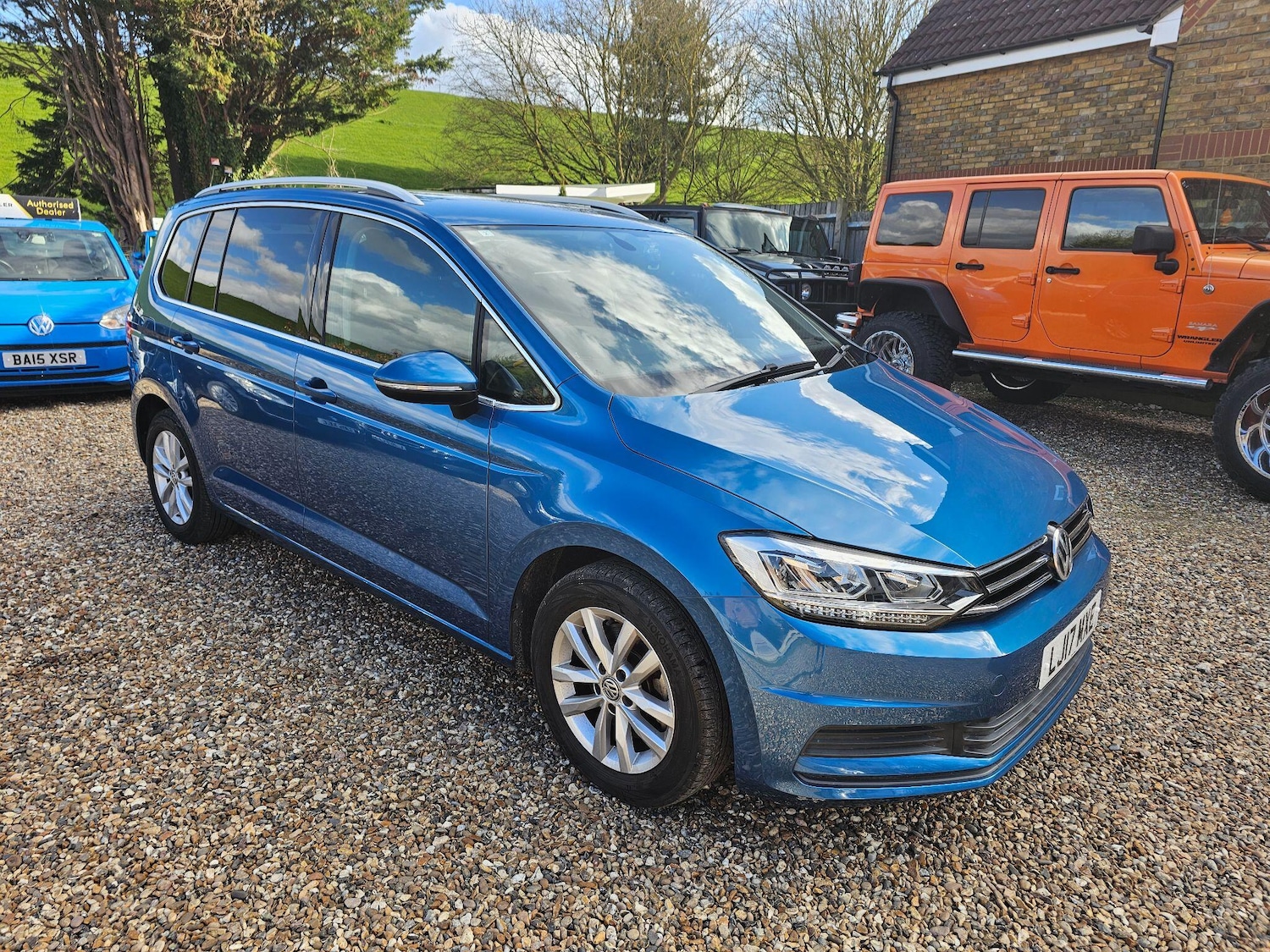 Used Volkswagen Touran 2026 for sale - 77994388: Photo 5