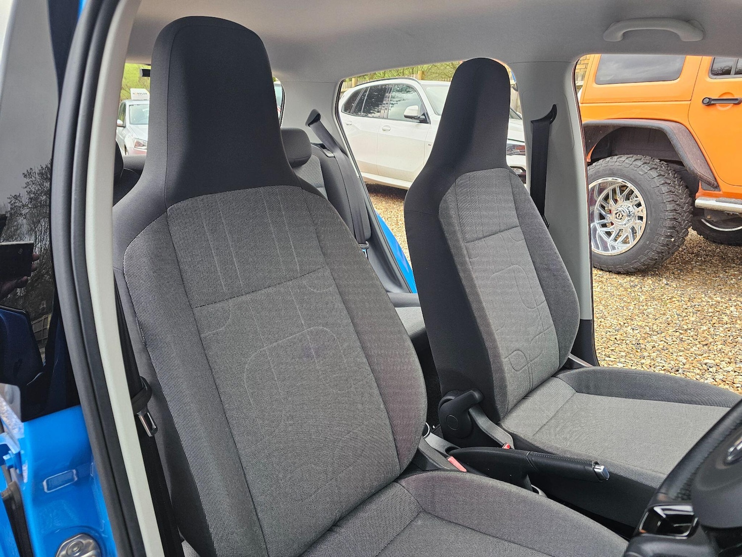 Used Volkswagen up! 2026 for sale - 77376560: Photo 26