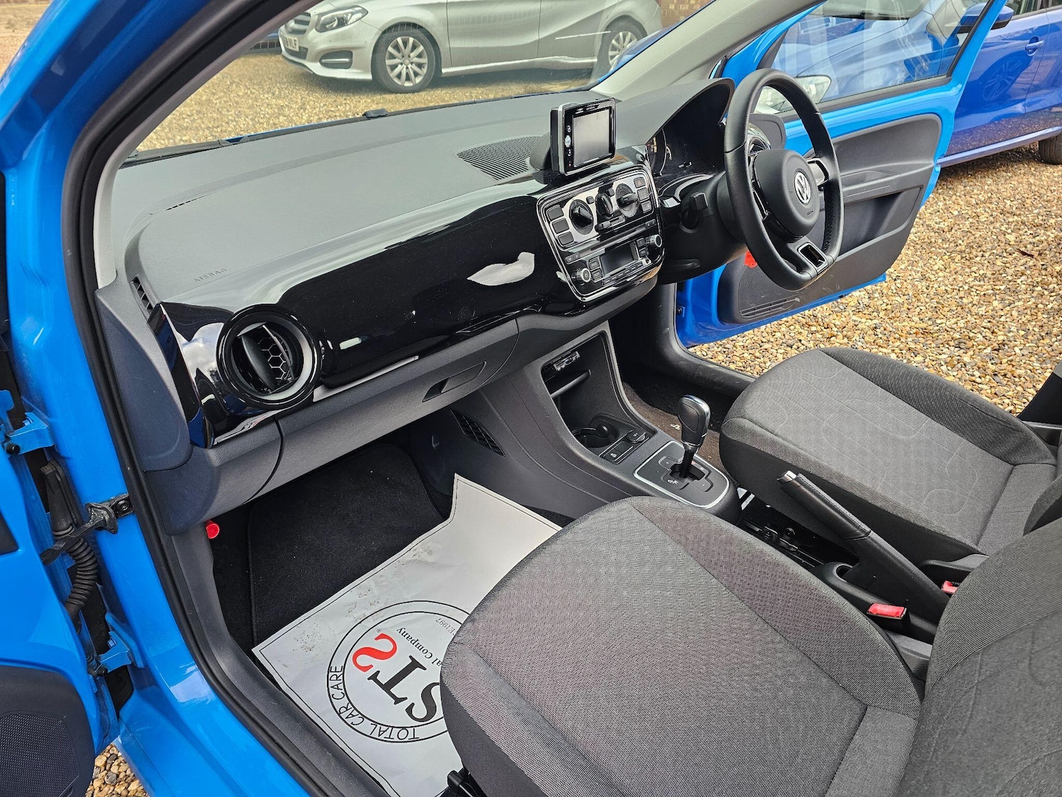 Used Volkswagen up! 2026 for sale - 77376560: Photo 43