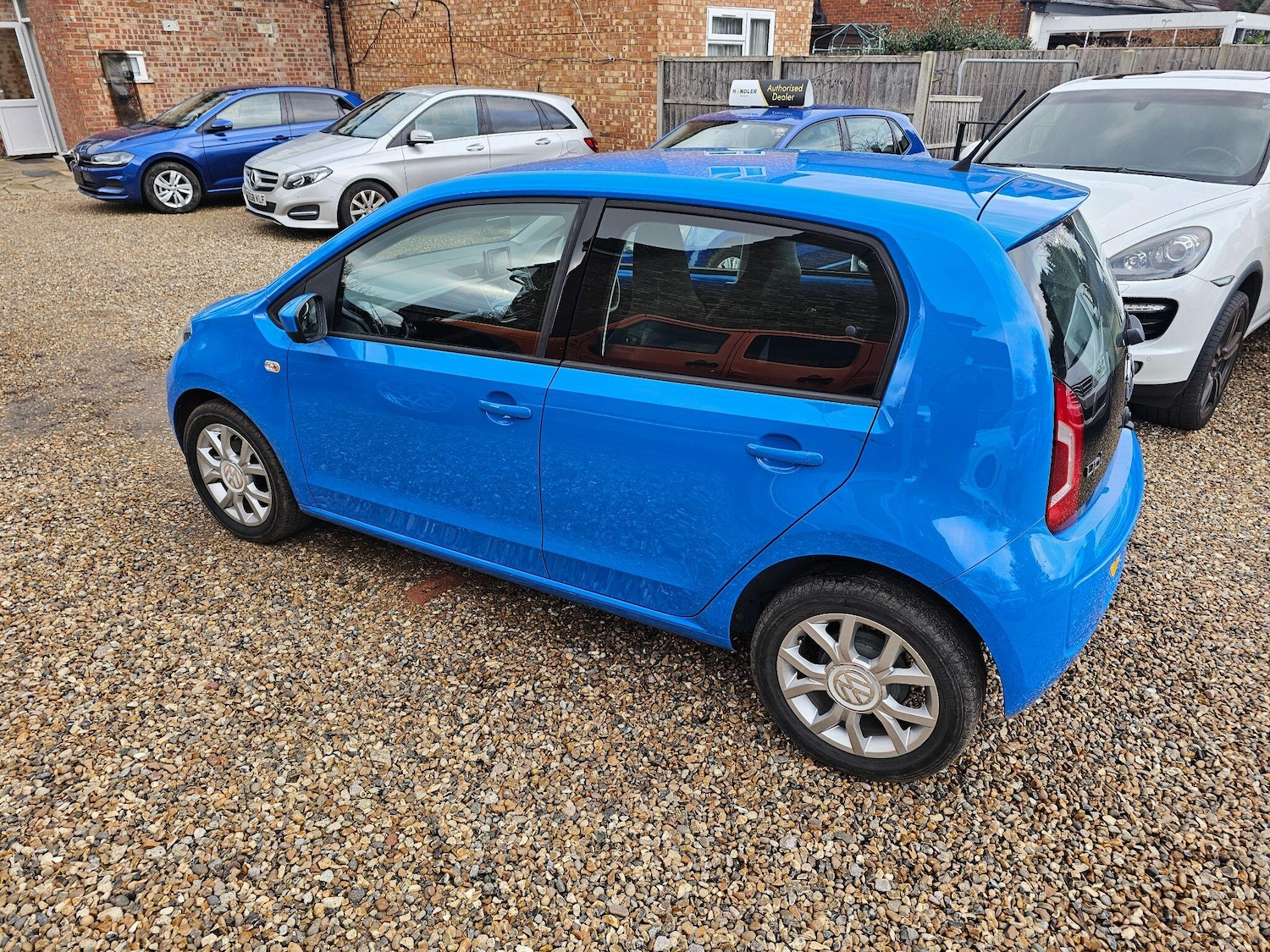 Used Volkswagen up! 2026 for sale - 77376560: Photo 5