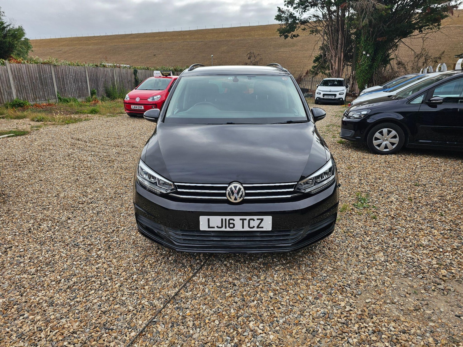 Used Volkswagen Touran 2025 for sale - 76993931: Photo 4