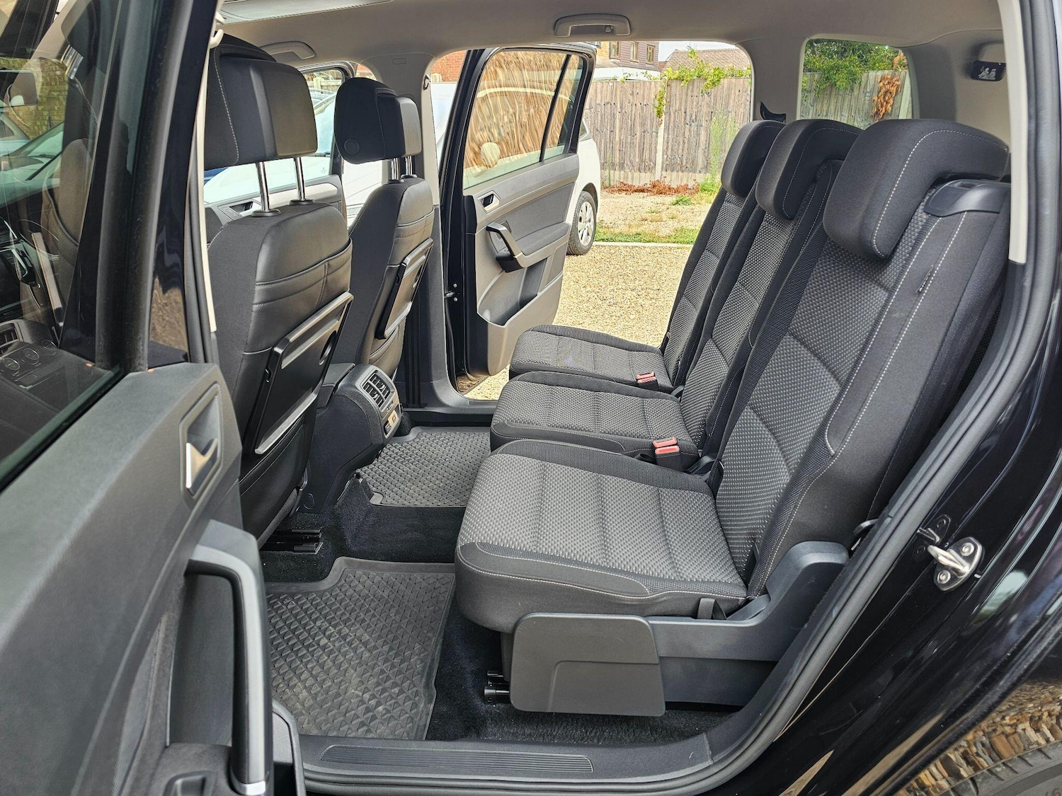 Used Volkswagen Touran 2025 for sale - 76993931: Photo 42