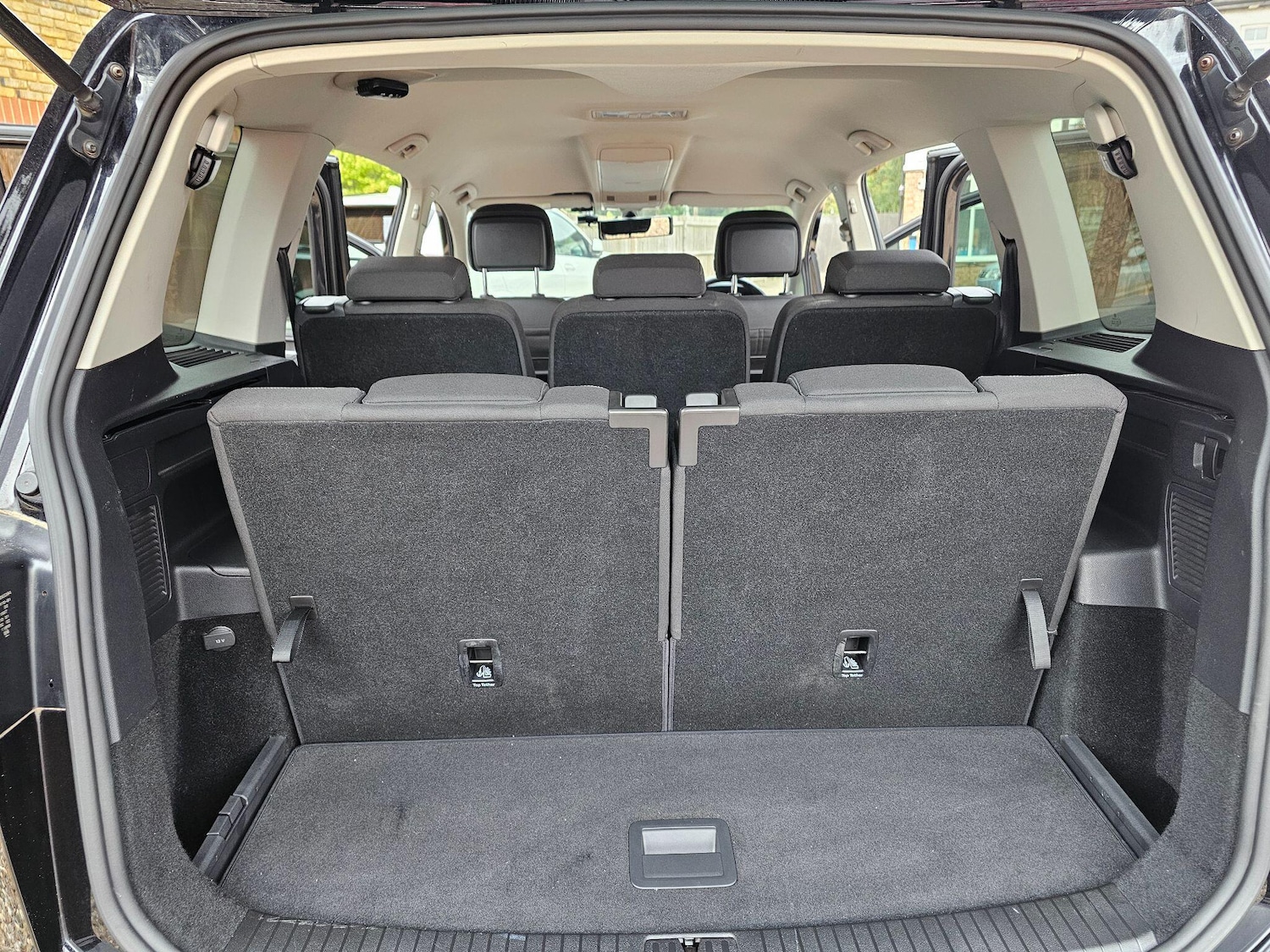 Used Volkswagen Touran 2025 for sale - 76993931: Photo 56