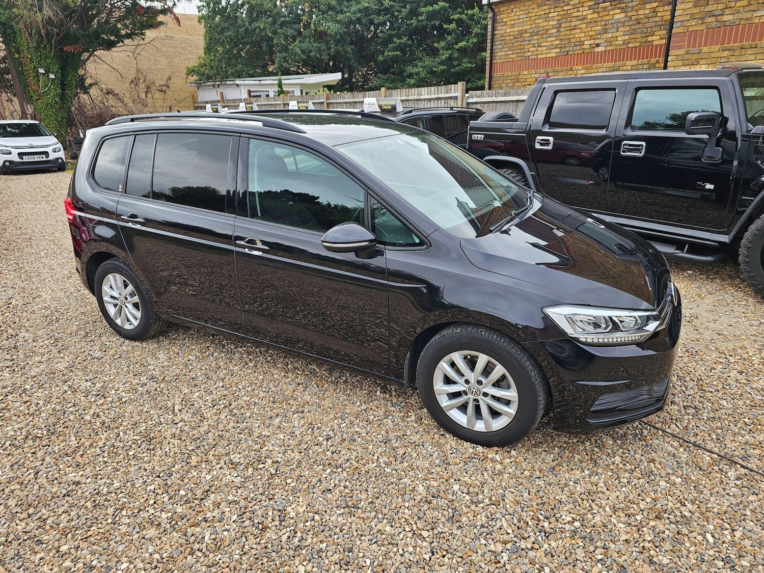 Used Volkswagen Touran 2025 for sale - 76993931: Photo 7