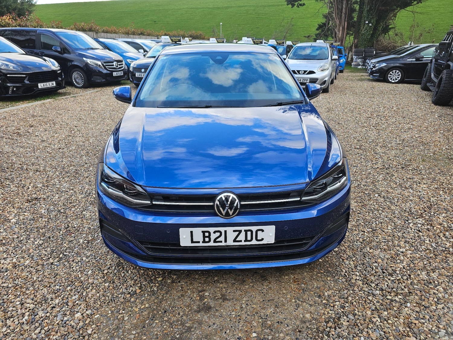 Used Volkswagen Polo for sale - 77882869: Photo 2