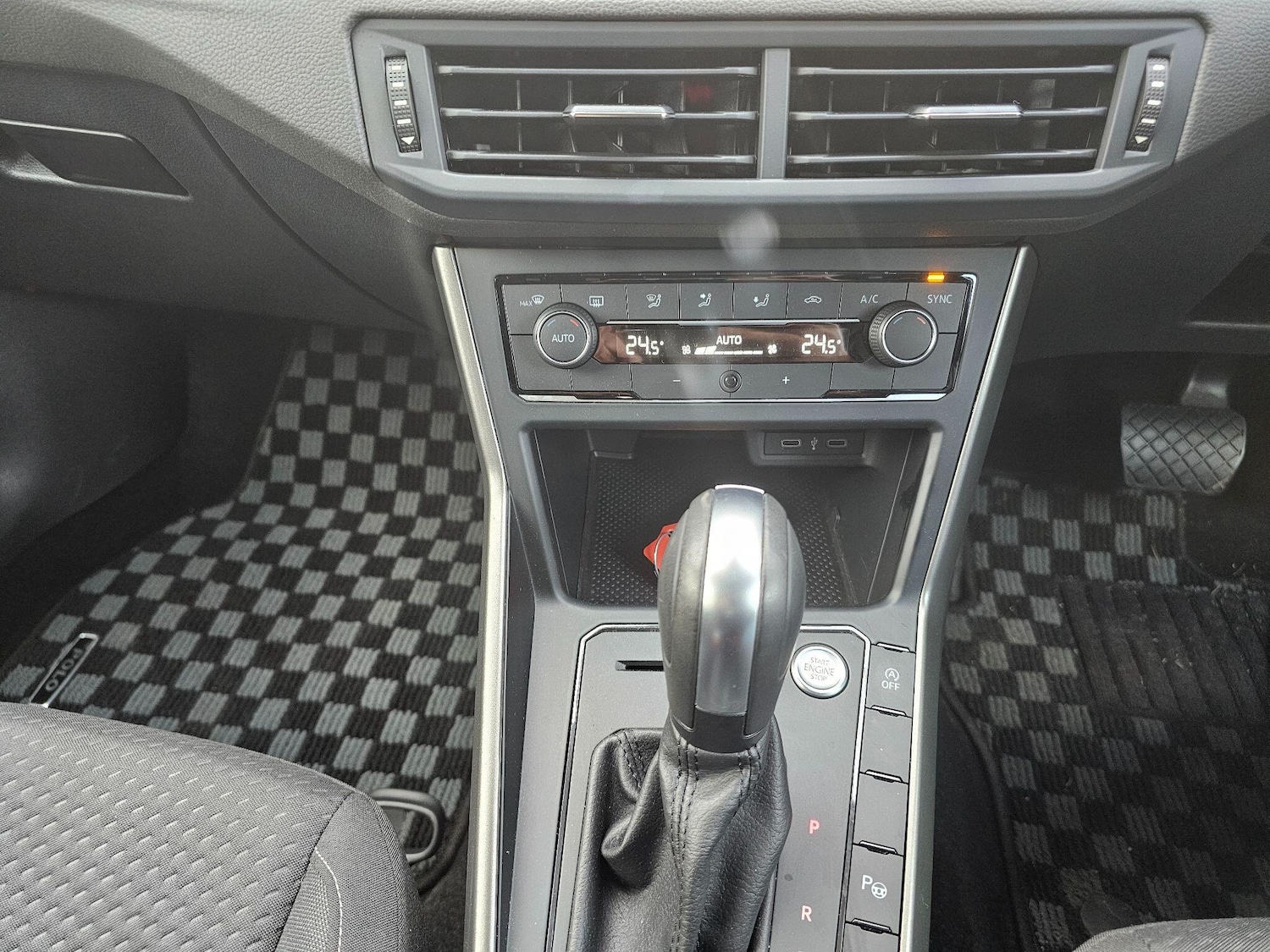 Used Volkswagen Polo for sale - 77882869: Photo 28