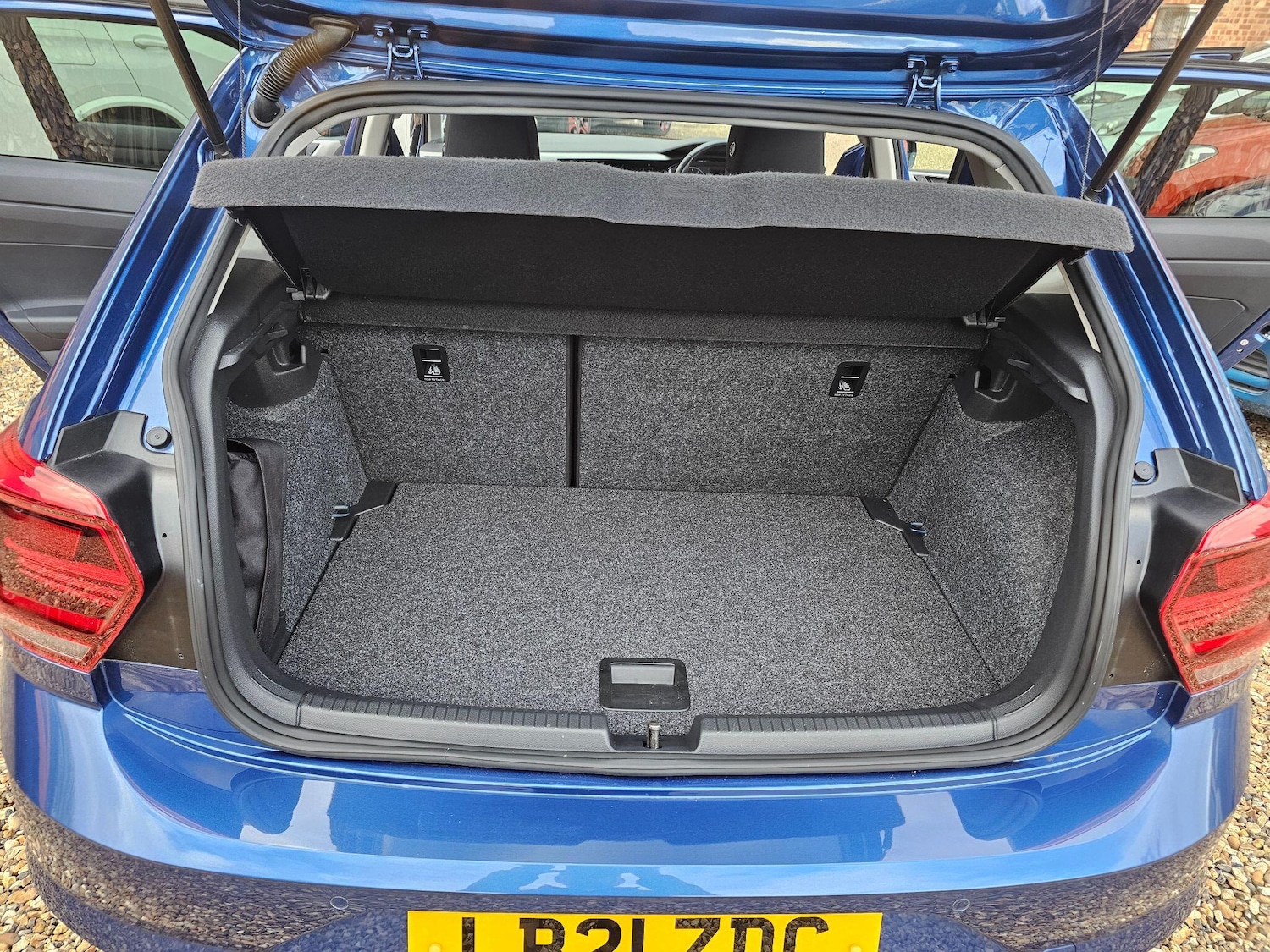 Used Volkswagen Polo for sale - 77882869: Photo 41