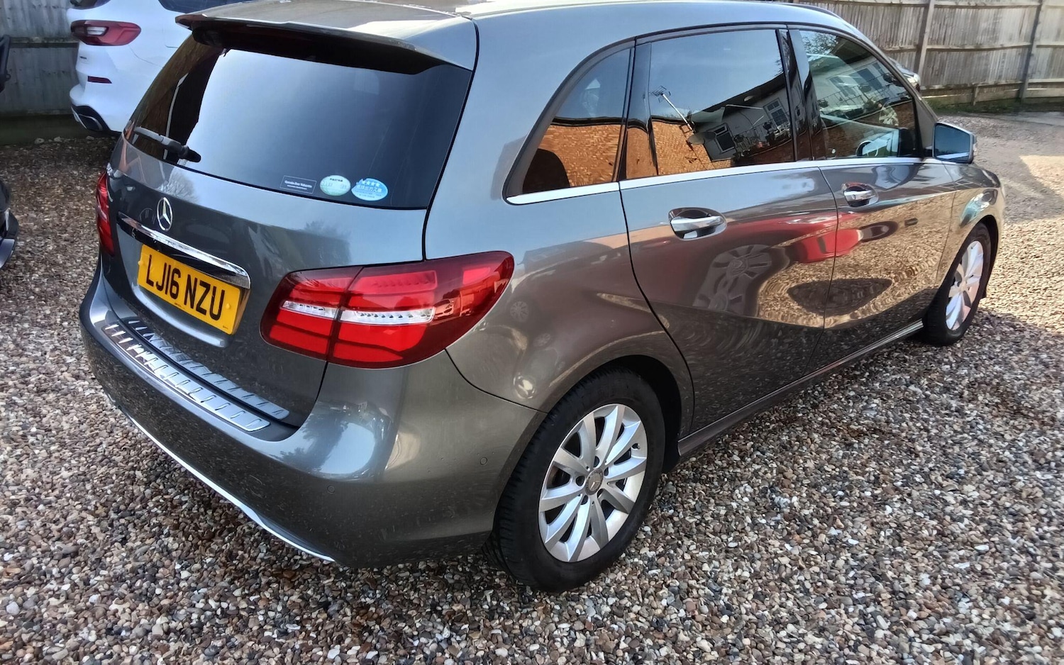 Used Mercedes-Benz B Class for sale - 77671363: Photo 24