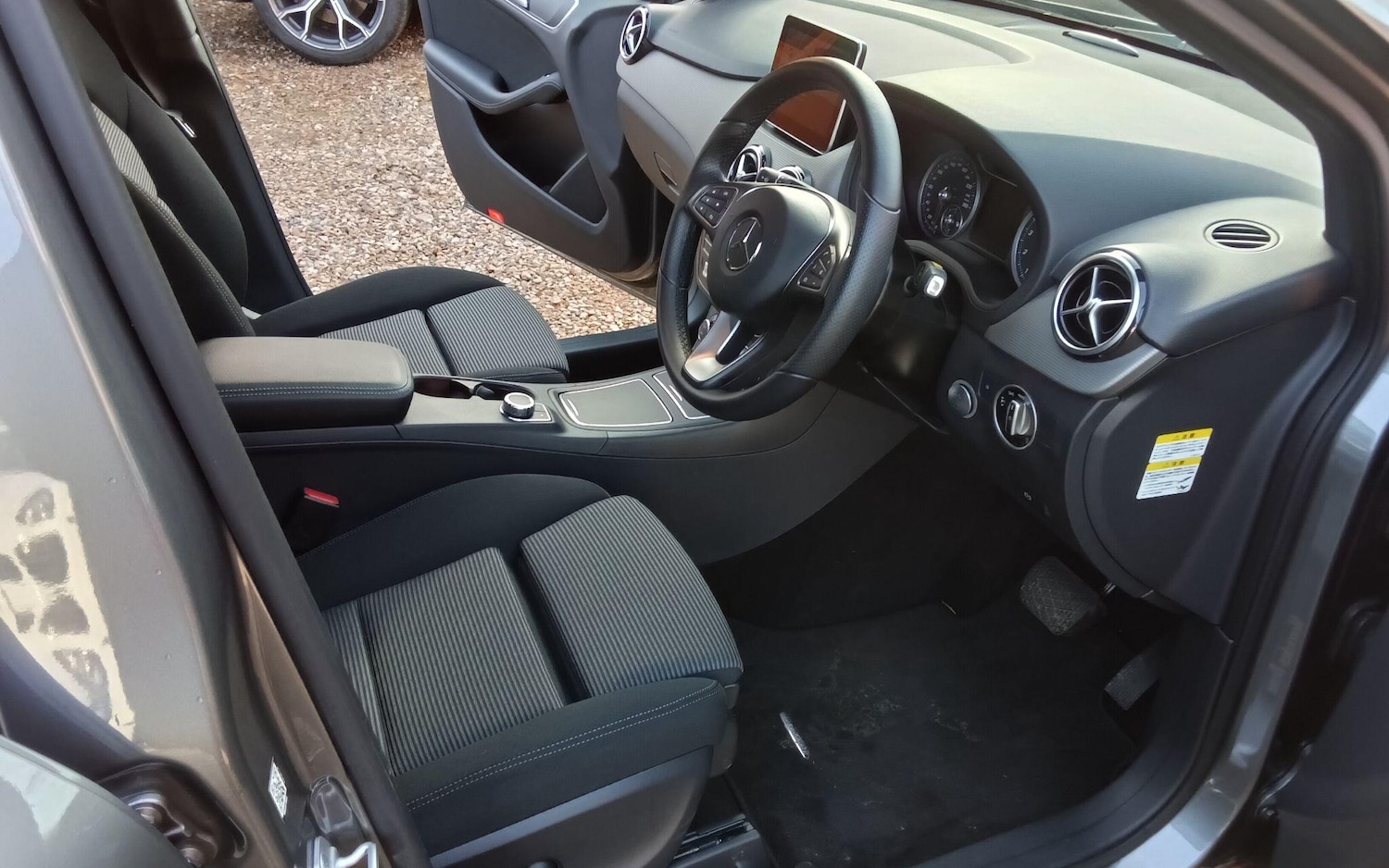 Used Mercedes-Benz B Class for sale - 77671363: Photo 33