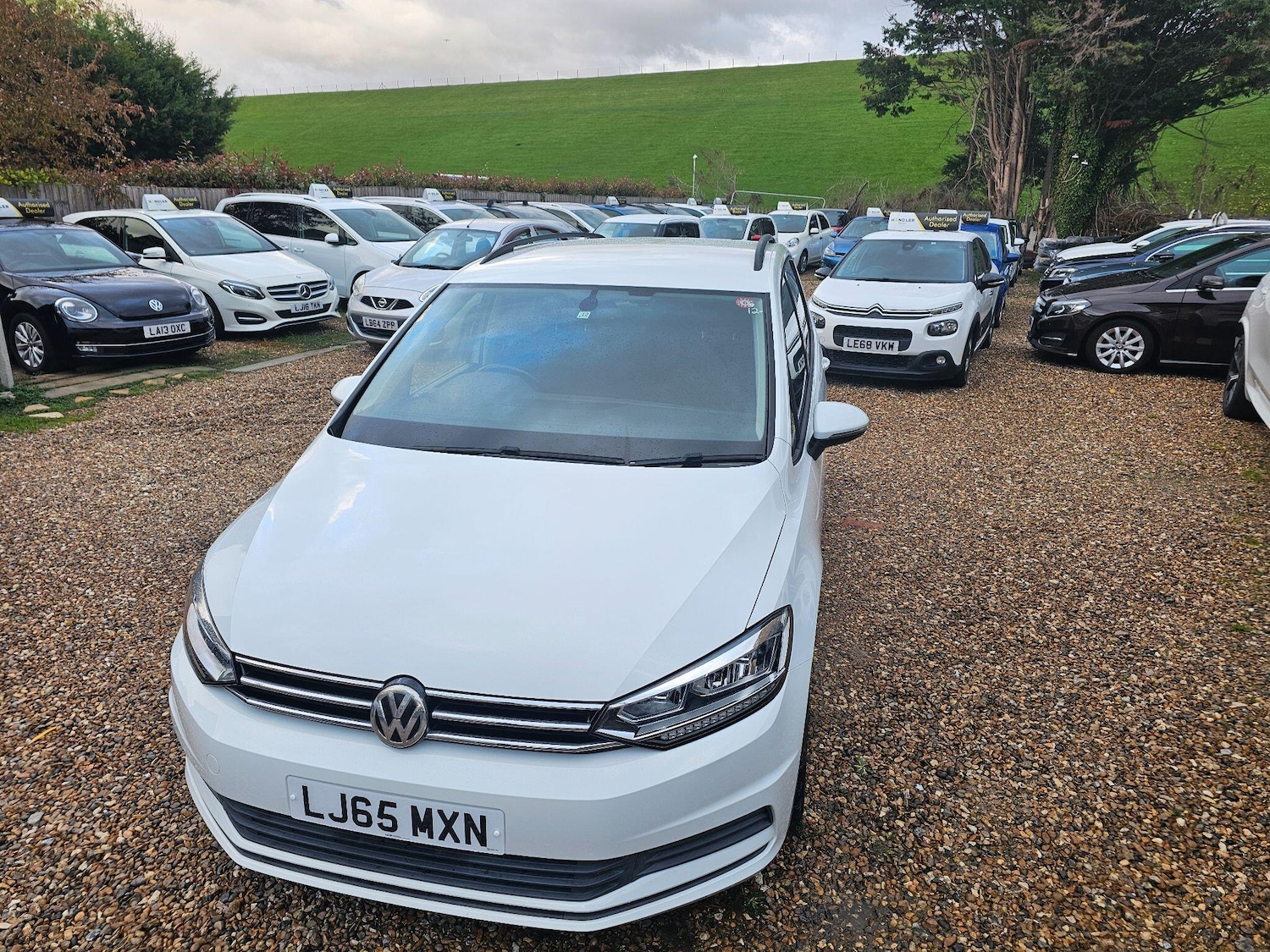 Used Volkswagen Touran for sale - 76701547: Photo 12