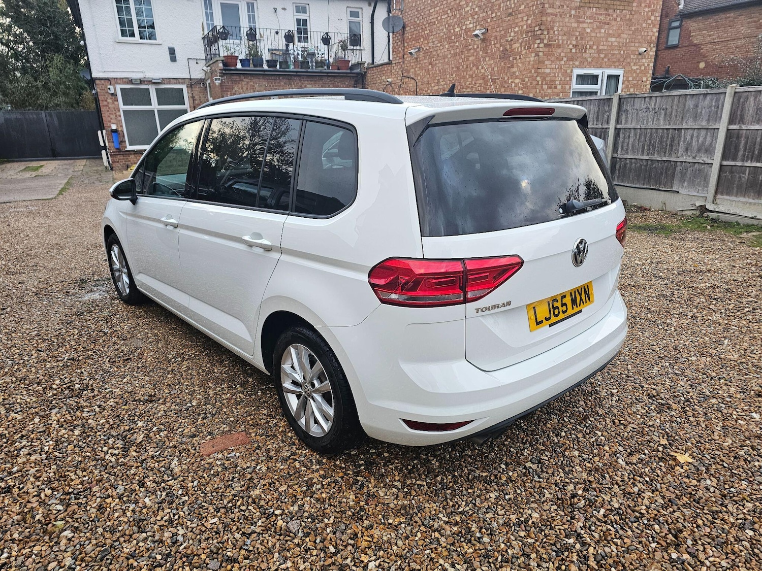 Used Volkswagen Touran for sale - 76701547: Photo 16