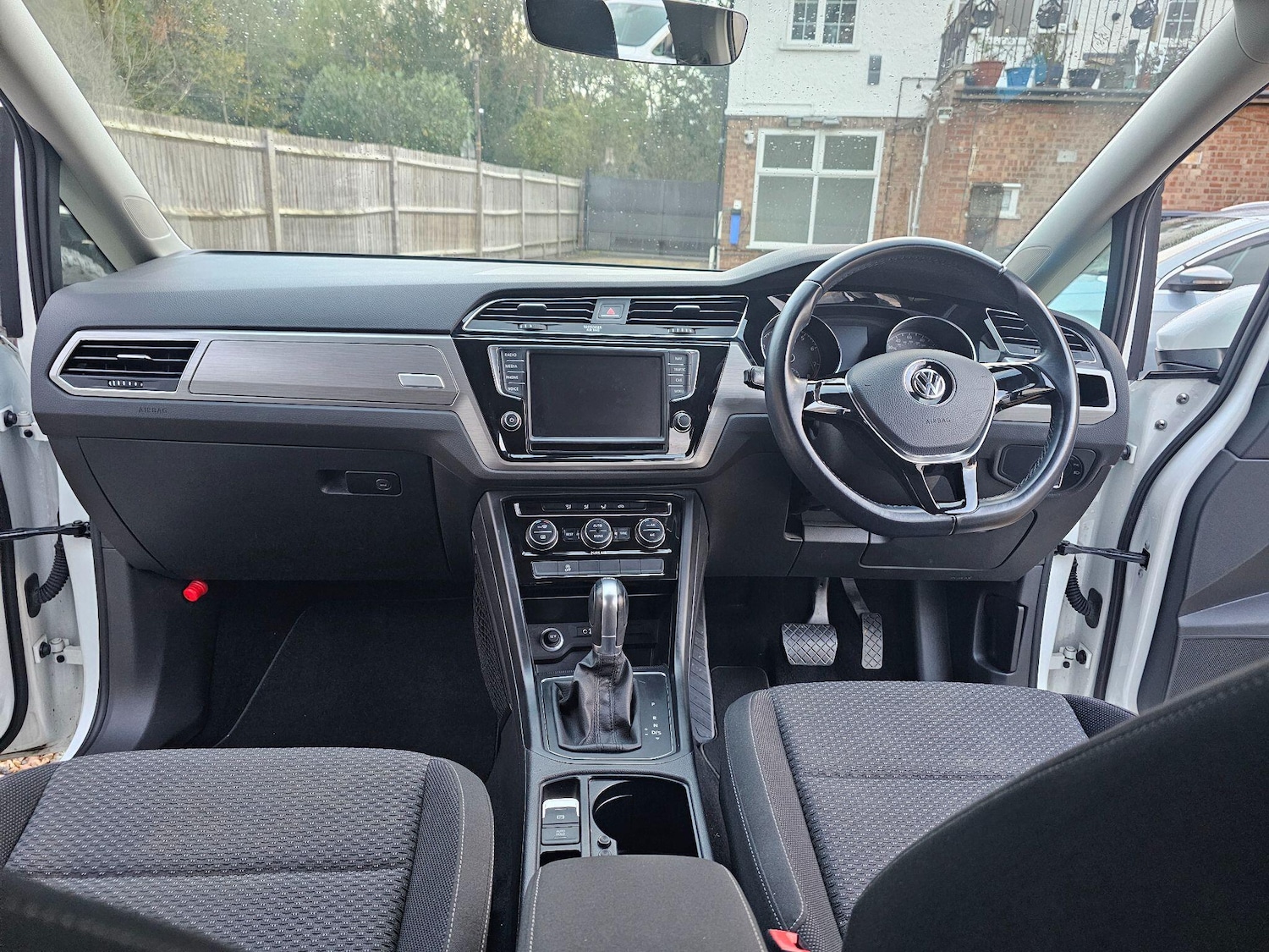 Used Volkswagen Touran for sale - 76701547: Photo 34