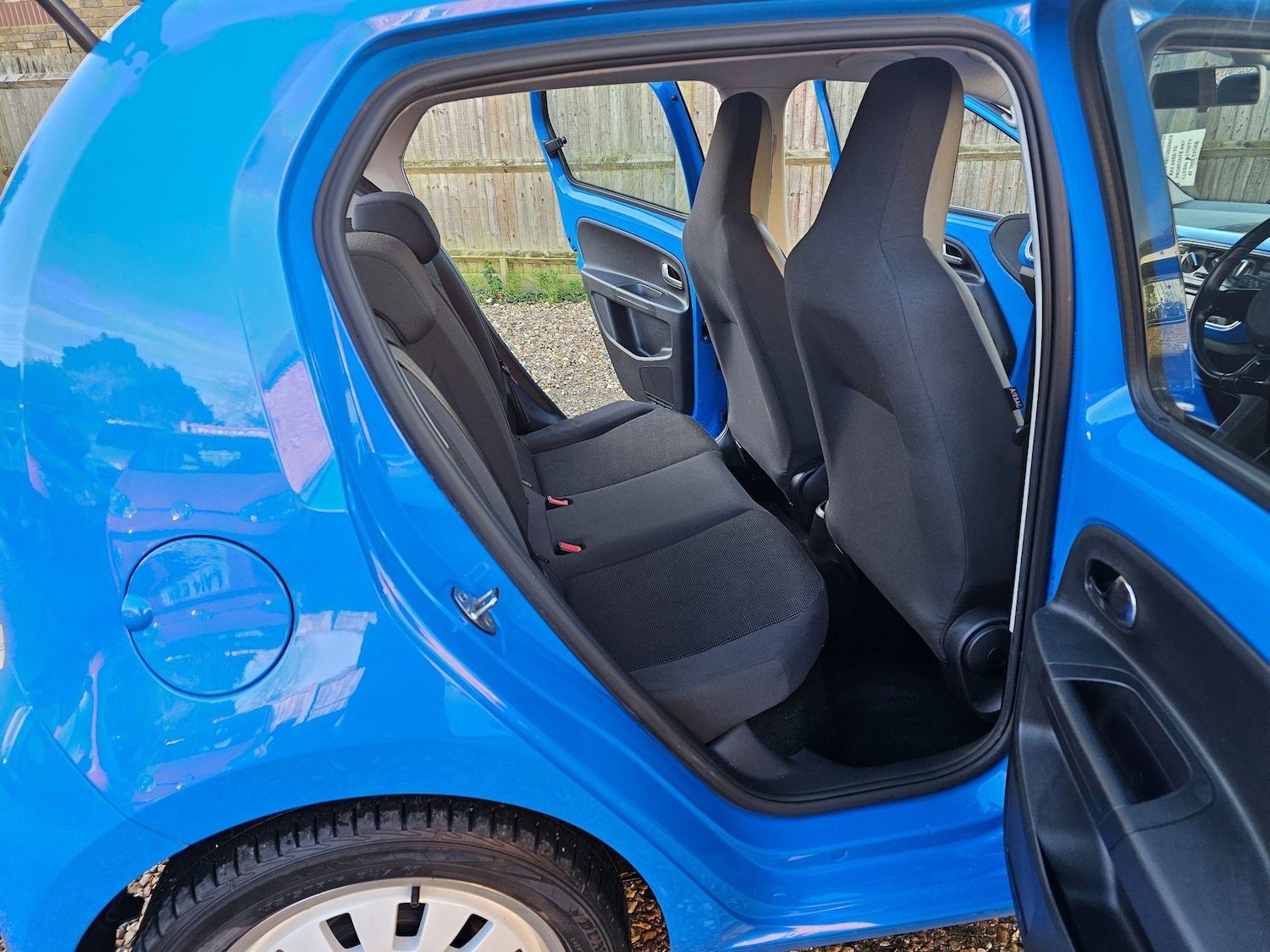 Used Volkswagen up! 2024 for sale - 77377663: Photo 48