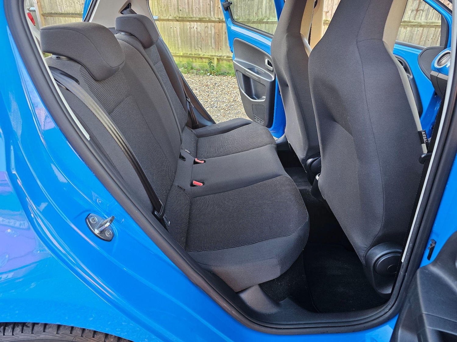 Used Volkswagen up! 2024 for sale - 77377663: Photo 49