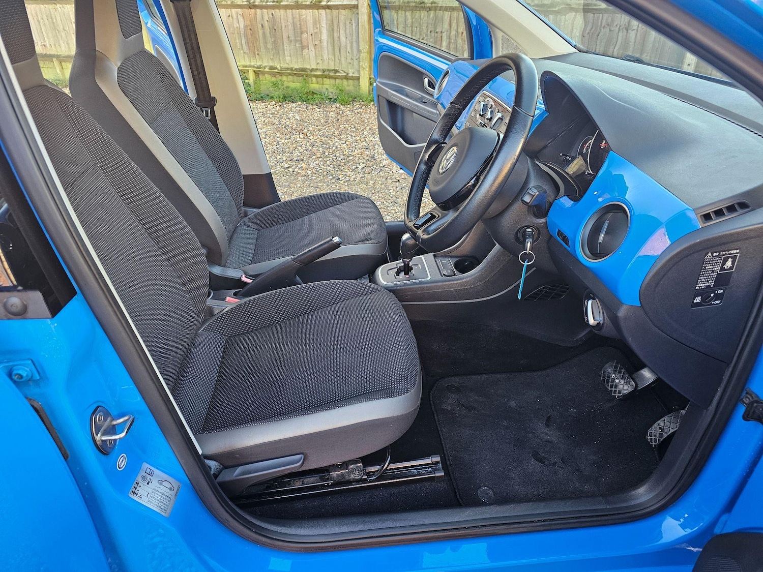 Used Volkswagen up! 2024 for sale - 77377663: Photo 52