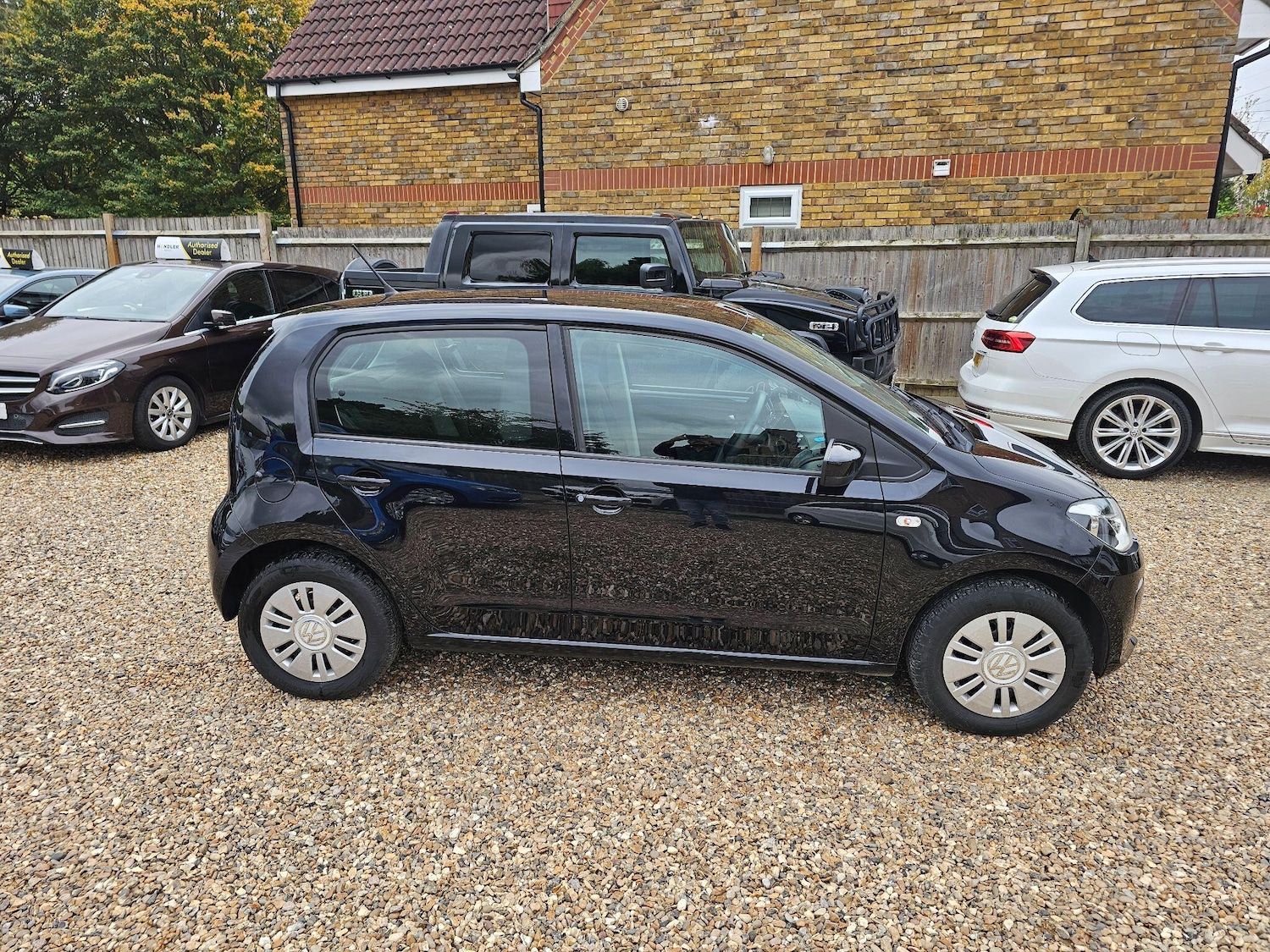 Used Volkswagen up! 2025 for sale - 77484562: Photo 29