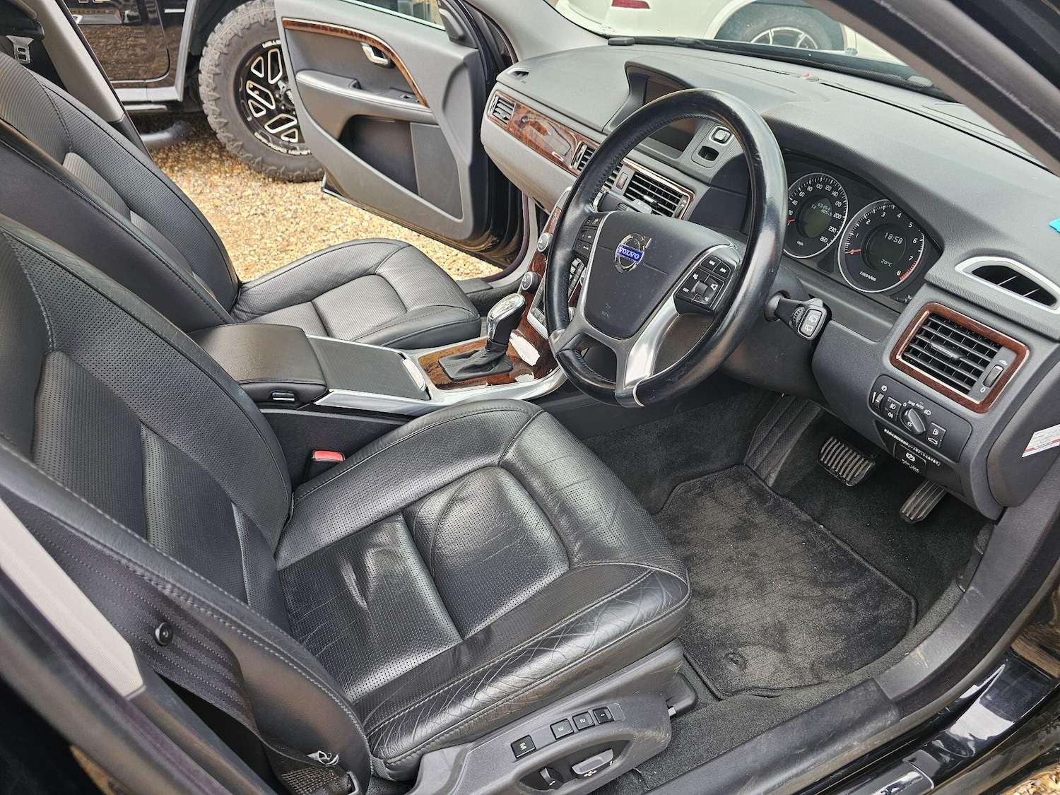 Vehicle 25