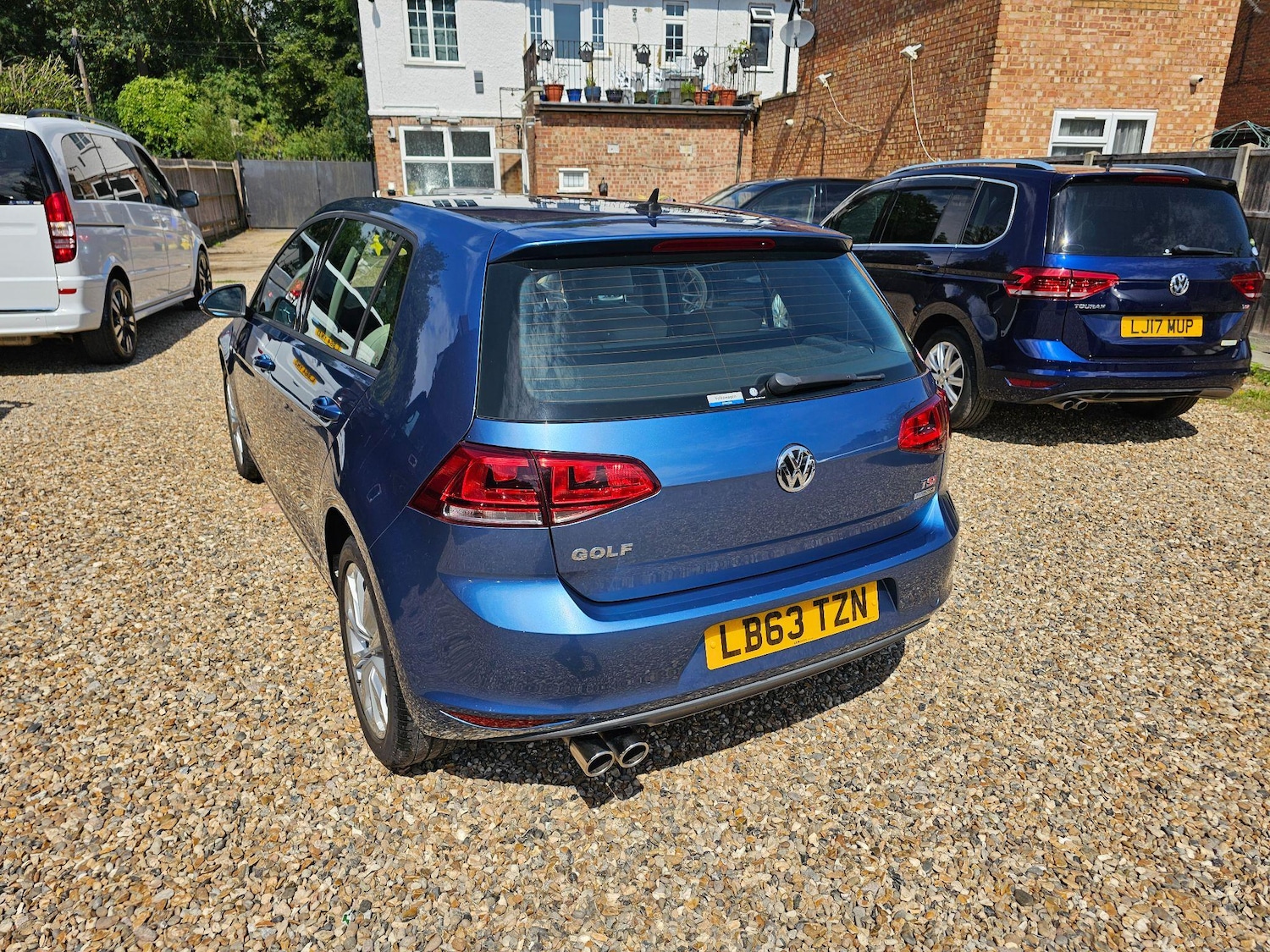 Vehicle 22