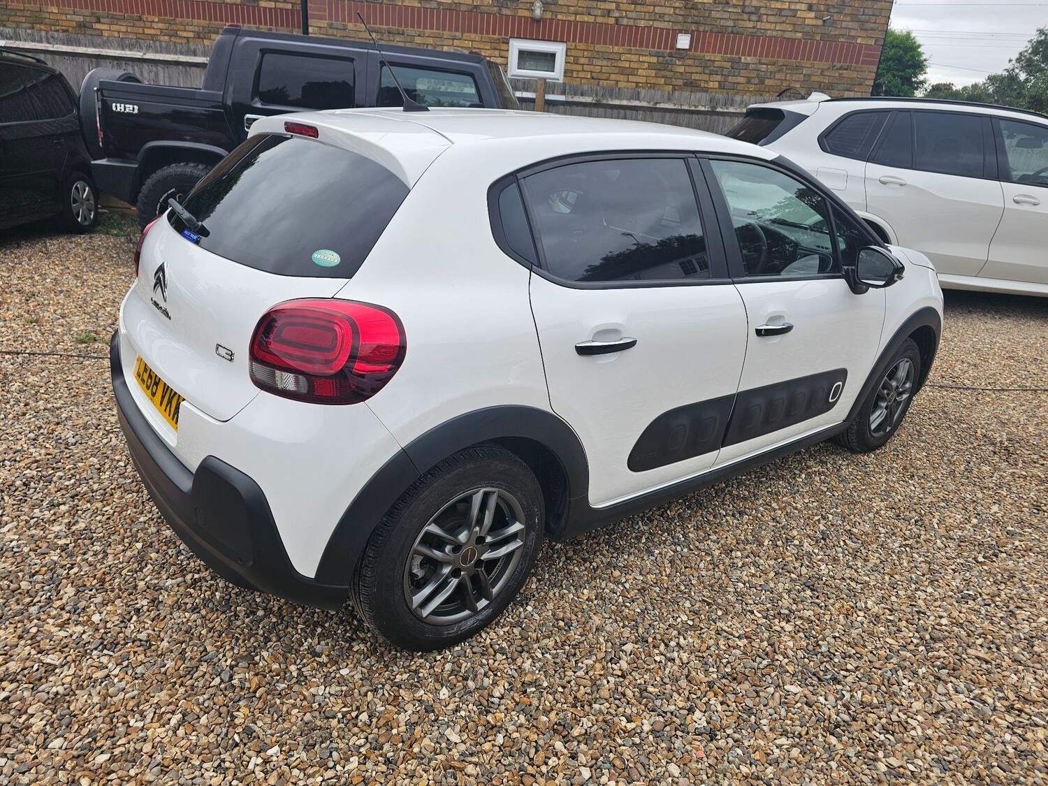 Vehicle 22