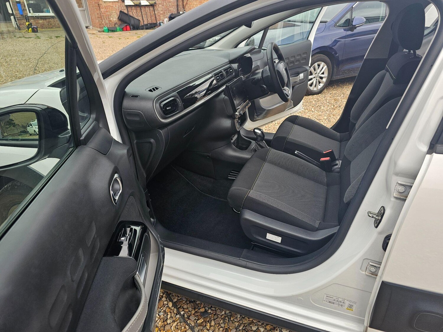 Vehicle 44