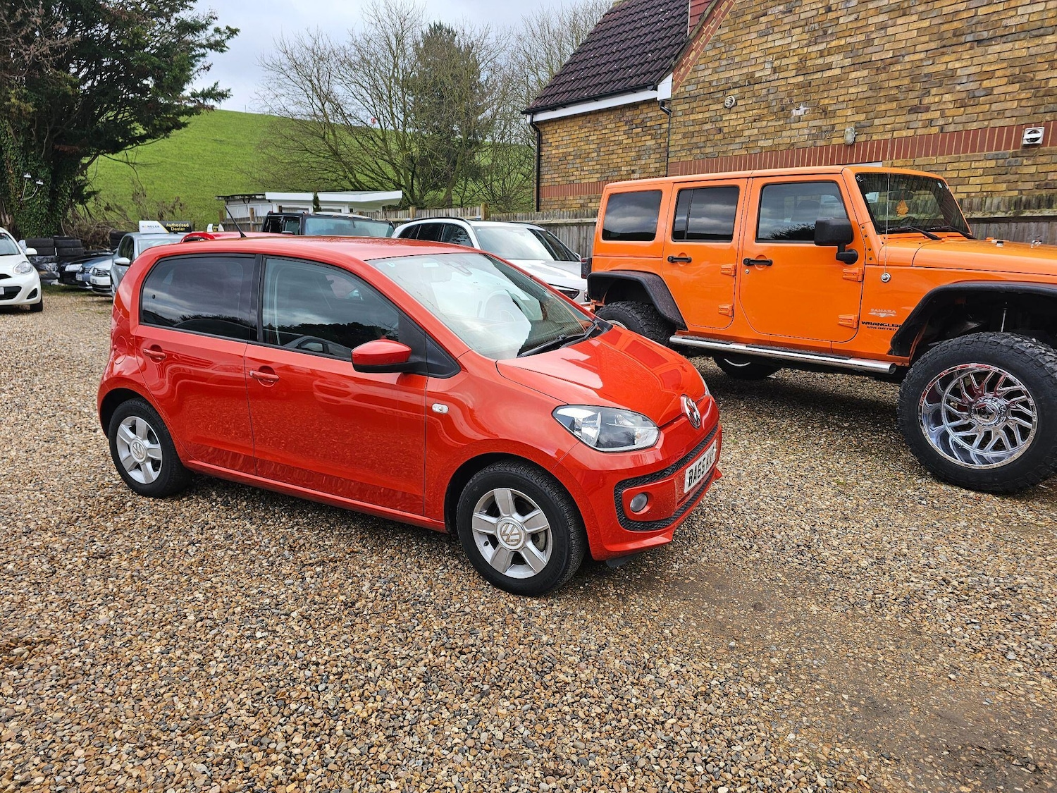 Used Volkswagen up! 2026 for sale - 77376844: Photo 2