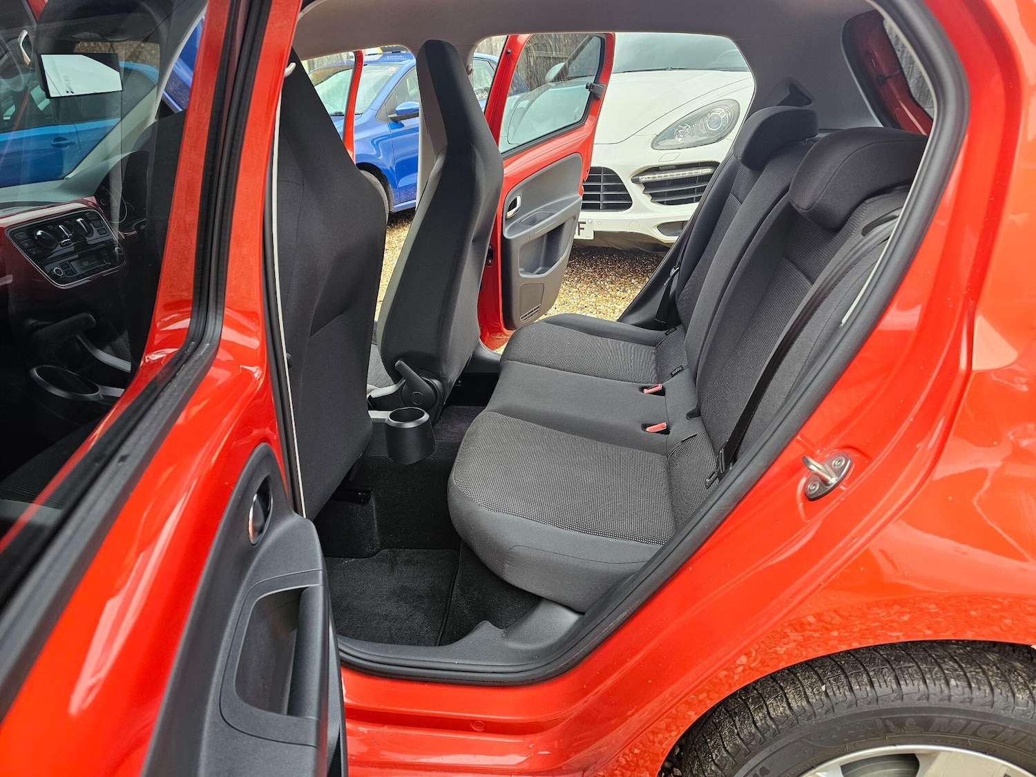 Used Volkswagen up! 2026 for sale - 77376844: Photo 35