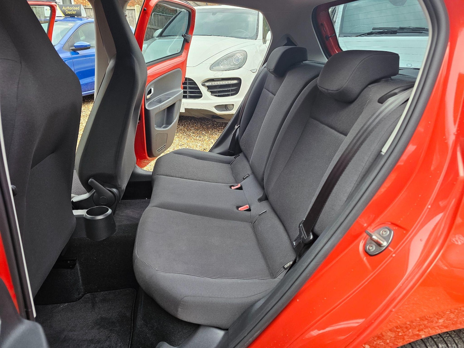 Used Volkswagen up! 2026 for sale - 77376844: Photo 36