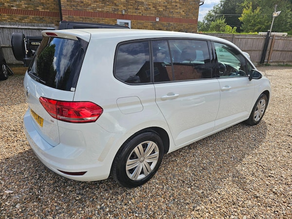 Used Volkswagen Touran for sale - 75267877: Photo 28