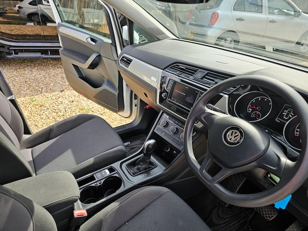 Used Volkswagen Touran for sale - 75267877: Photo 32