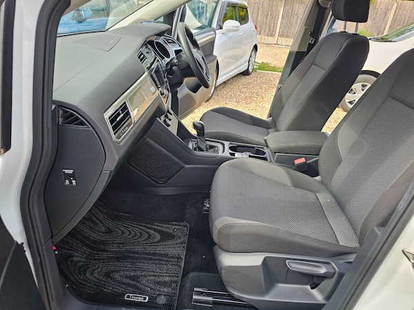 Used Volkswagen Touran for sale - 75267877: Photo 56