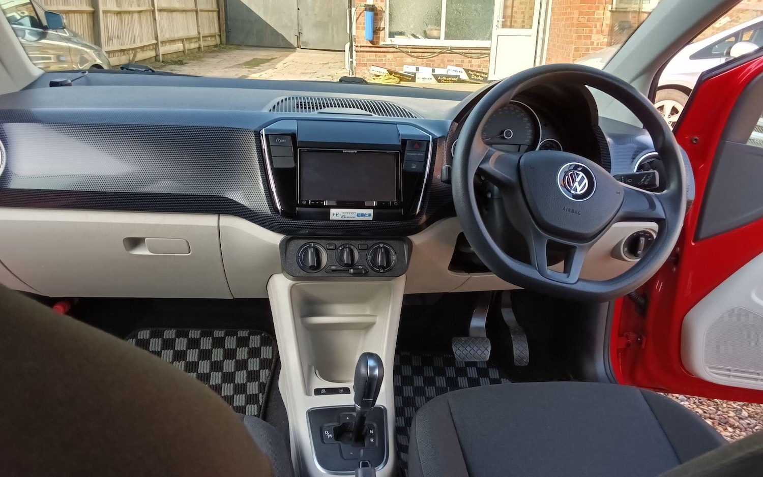 Used Volkswagen up! for sale - 77670731: Photo 31