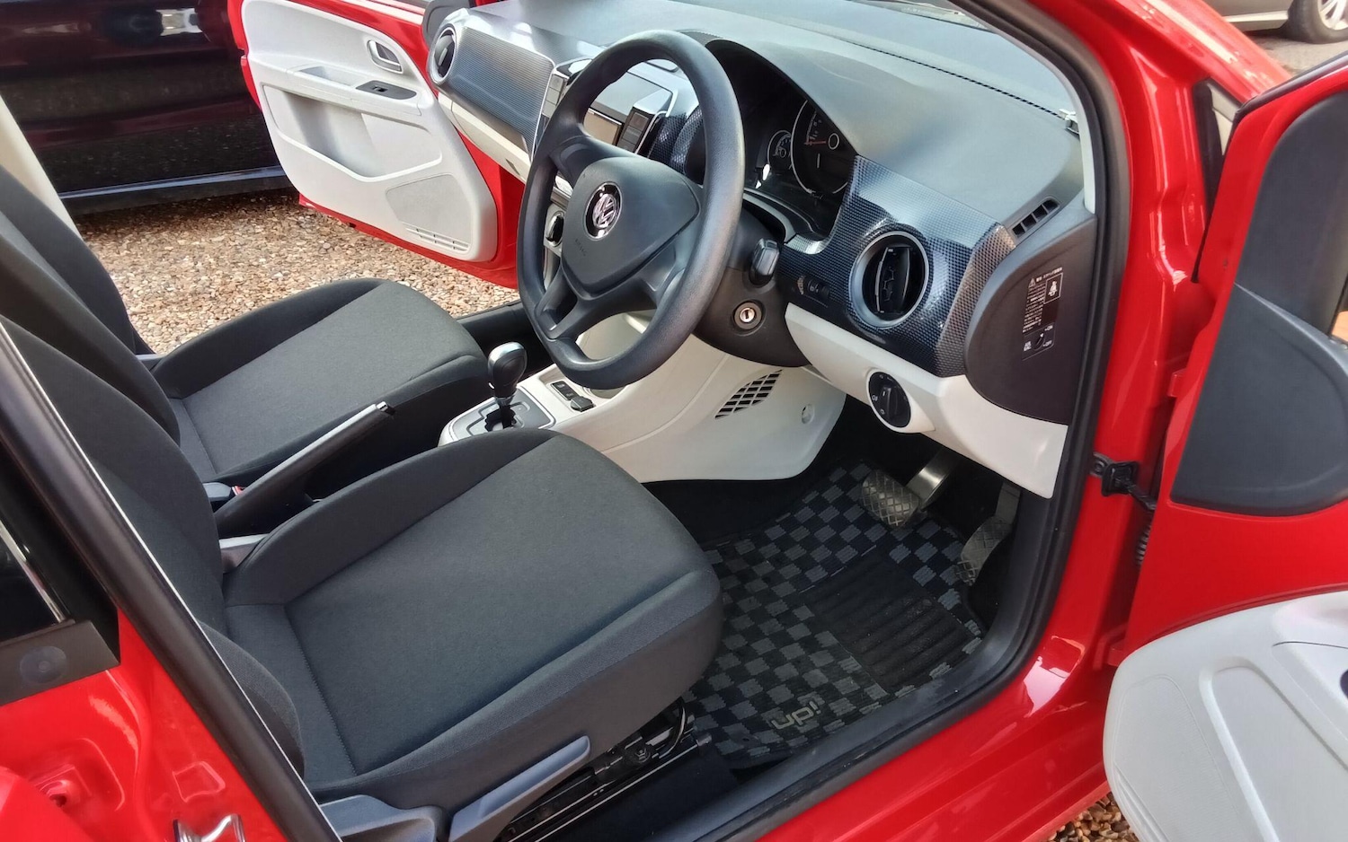 Used Volkswagen up! for sale - 77670731: Photo 34