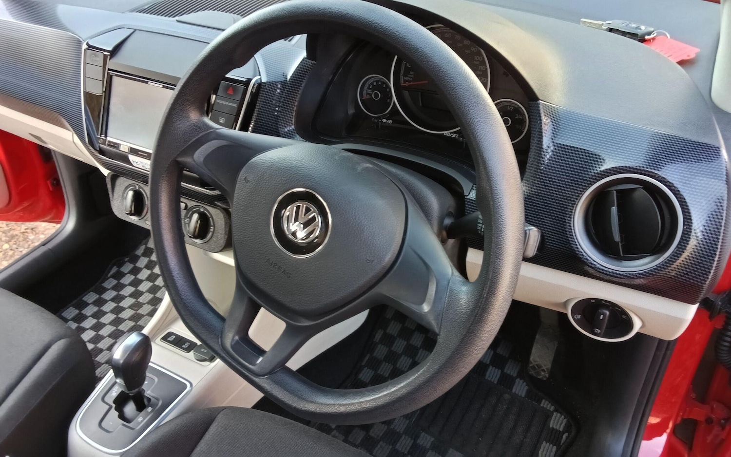 Used Volkswagen up! for sale - 77670731: Photo 40