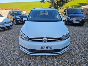 Used Volkswagen Touran 2017 for sale - 78318556: Photo