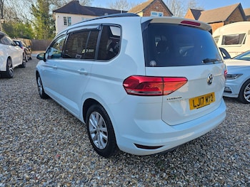 Used Volkswagen Touran 2017 for sale - 78318556: Photo