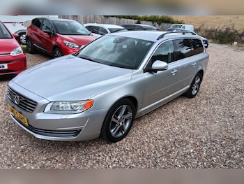 Used Volvo V70 2014 for sale - 79464160: Photo
