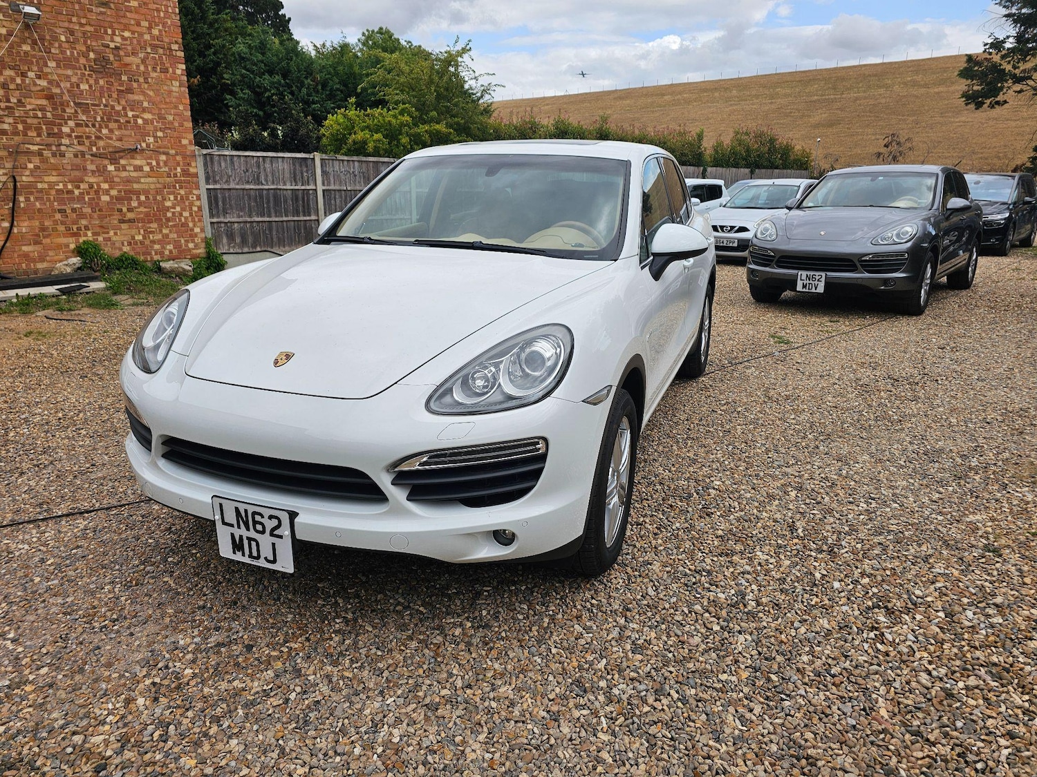 Used Porsche Cayenne 2025 for sale - 76991026: Photo 2