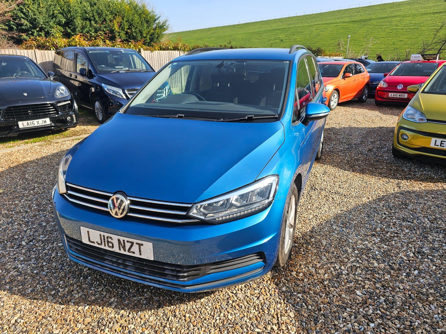Used Volkswagen Touran 2026 for sale - 77671389: Photo 3