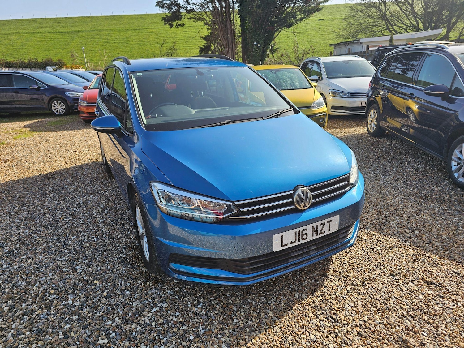 Used Volkswagen Touran 2026 for sale - 77671389: Photo 6