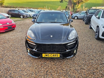 Used Porsche Cayenne 2015 for sale - 77016223: Photo