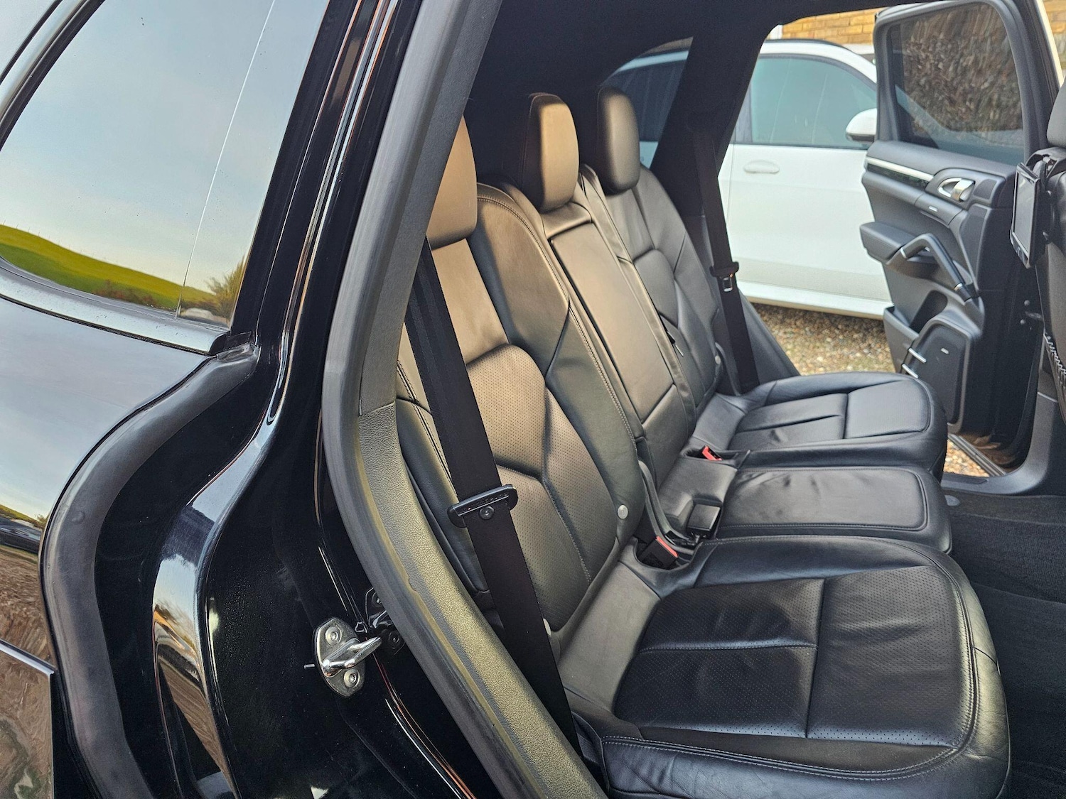 Used Porsche Cayenne for sale - 77016223: Photo 34