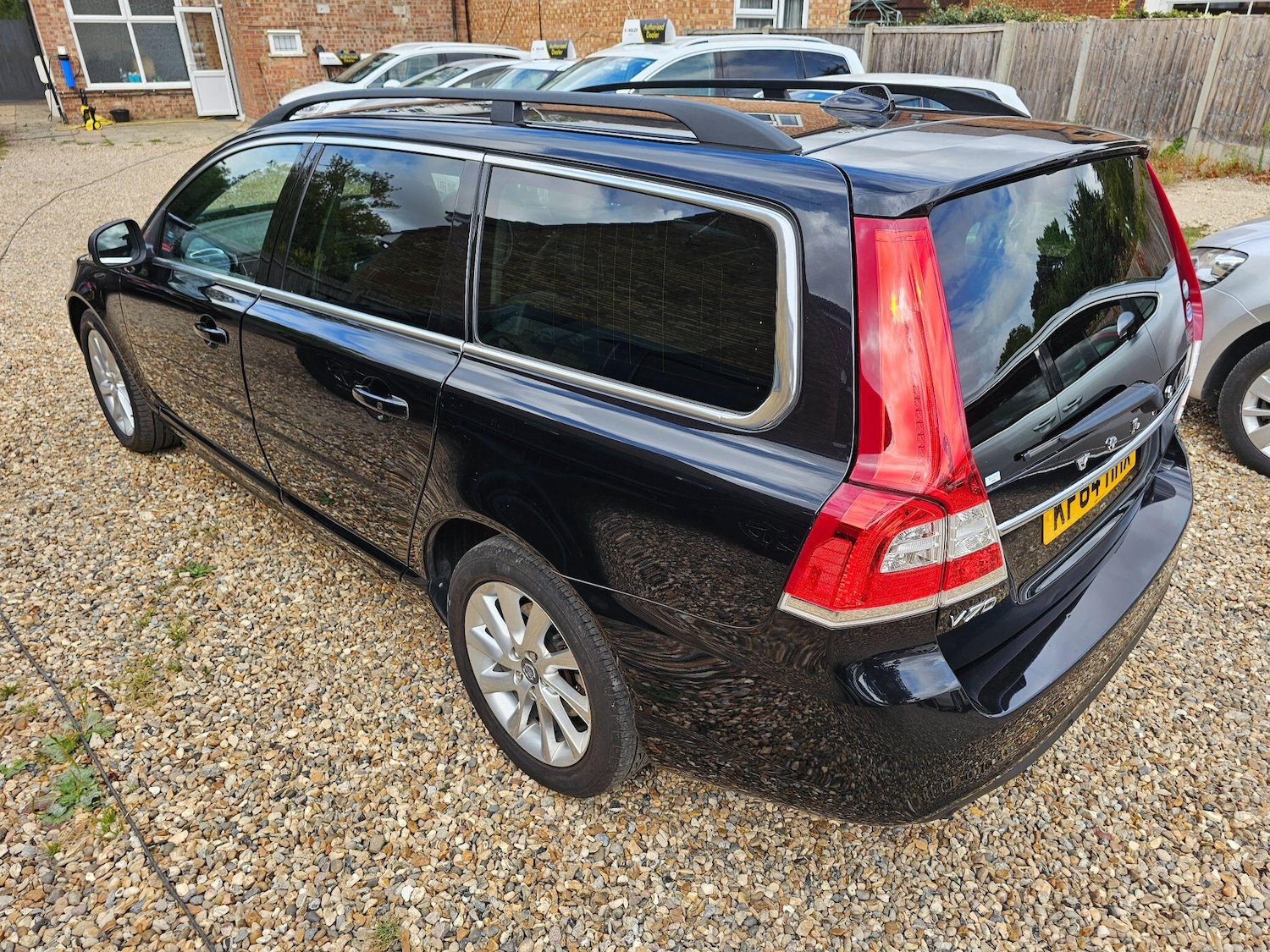 Used Volvo V70 for sale - 75707241: Photo 12