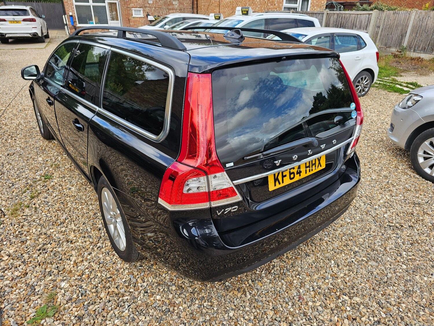 Used Volvo V70 for sale - 75707241: Photo 15