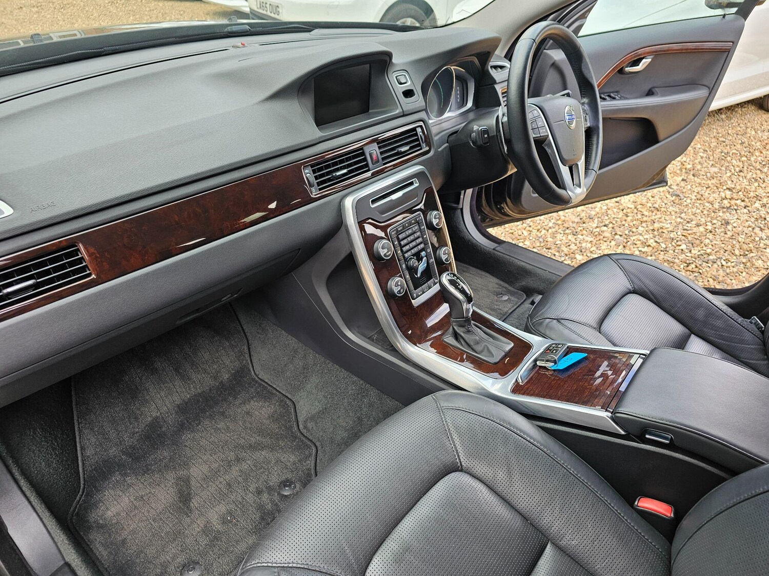 Used Volvo V70 for sale - 75707241: Photo 29