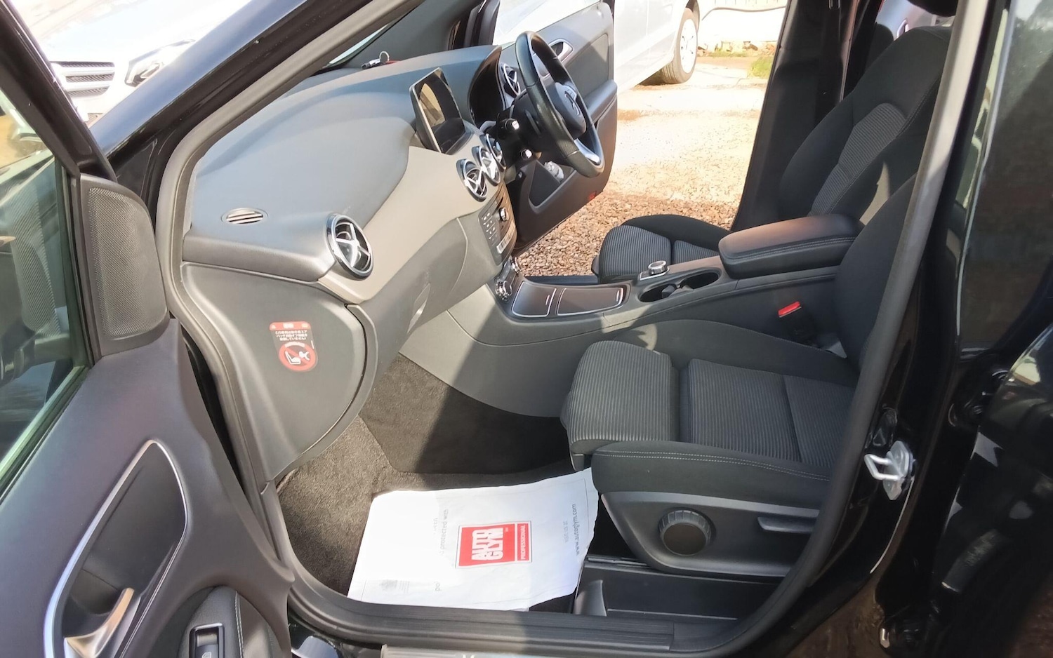 Used Mercedes-Benz B Class for sale - 77670528: Photo 43