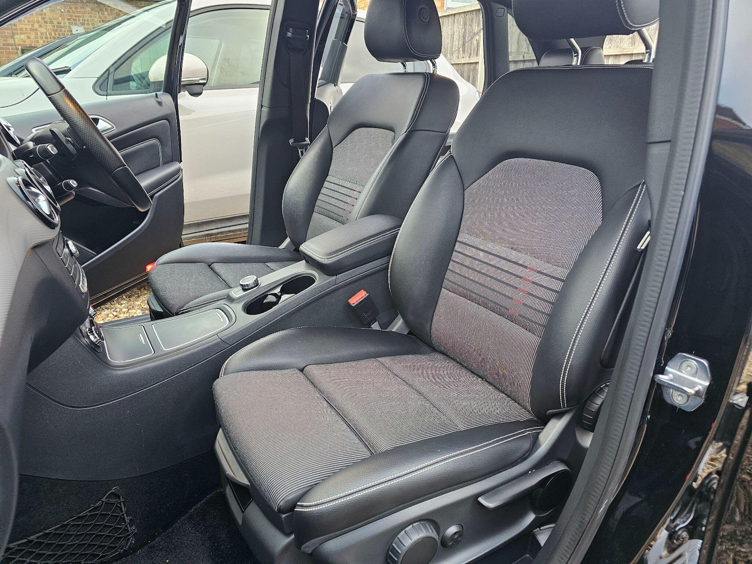 Used Mercedes-Benz B Class 2025 for sale - 76688846: Photo 25